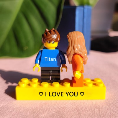 Ich liebe dich bis ins kleinste Detail Personalisierte Figuren auf personalisiertem Ziegelstein mit Haustieren