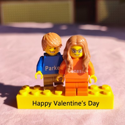 Ich liebe dich bis ins kleinste Detail Personalisierte Figuren auf personalisiertem Ziegelstein mit Haustieren