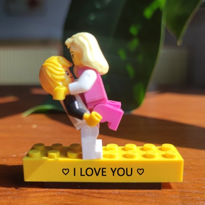 Ich liebe dich Personalisierte Namensgravur Minifiguren auf personalisiertem Ziegel mit Haustieren als Geschenk